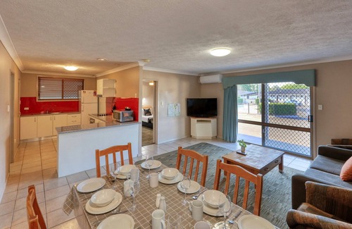 South Toowoomba Hotel | James Street Motor Inn