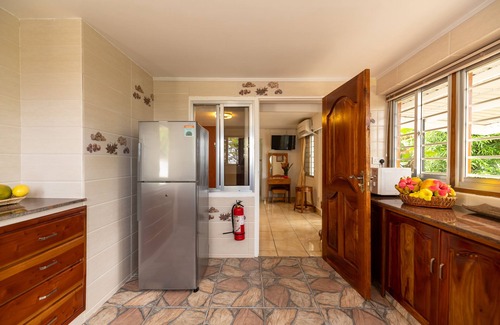 Mahe Island House | Jane's Serenity Guest house