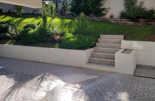 El Golf Apartment | Jardín privado para familias y trabajo