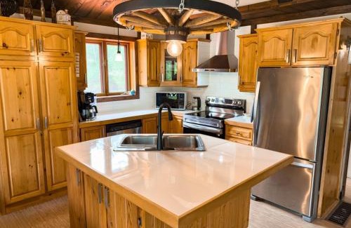 Bowman Ski Chalet | Jardin Du Ciel Chalet