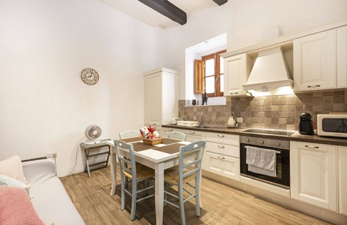 Floriana Apartment | Jardin du Port -Hosted by Sweetstay