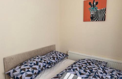 Bolton House | Jared Integrated Apartment