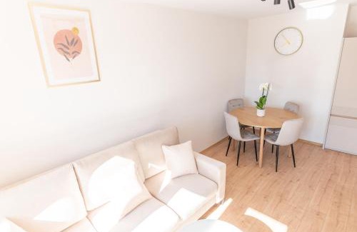 Czestochowa Apartment | Jasna Przystań