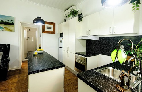 Brunswick Heads Apartment | Jaspers Loft Apartment - One or Two Bedroom Options