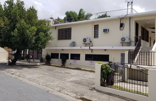 Jayuya Apartment | Jayuya - Cozy Aparment with Wi-Fi, Free Parking and A/C
