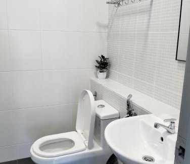 Taman Mount Austin Apartment | JB Austin Regency @ Simple Tidy Comfort 7 pax