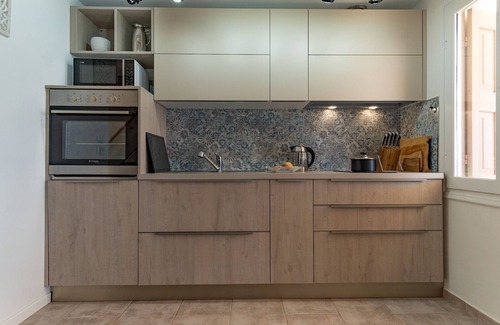 Gaios Villa | Jean Luc Villa - Three Bedroom Villa, Sleeps 8