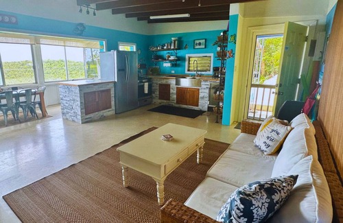 Estate Lerkenlund Cabin | JEEP WRANGLER INCLUDED 2-Bed Cottage / Stunning Ocean Views WALK 2 HULLBAY BEACH