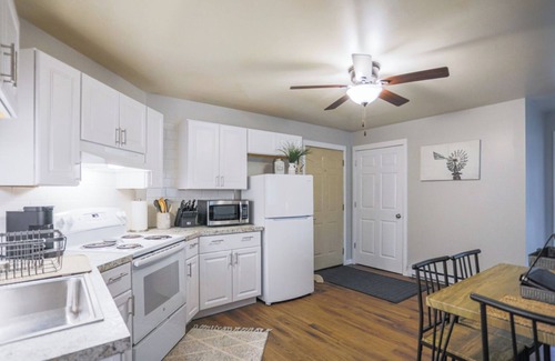Weston Apartment | Jelinek Hideaway Unit 1
