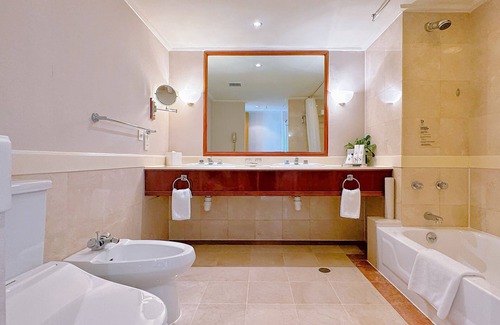 He Ping Hotel | JEN Shenyang by Shangri-La