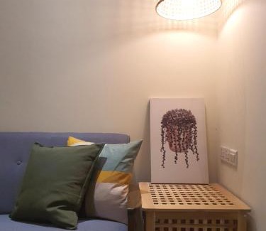 Jenjarom House | Jenjarom No. 32 Modern Cozy Homestay for 4 Pax in Kuala Lumpur