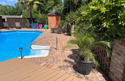 Laurel House | Jenny's Cottage WPool 3 Blocks from Downtown