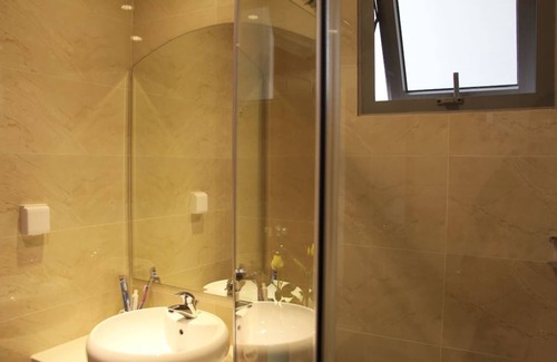 Hoang Mai Hotel | Jenny's Splendid Home