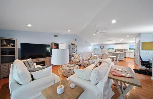 Jensen Beach House | Jensen Beach pool home w/Guest Suite