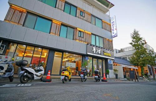 Jeonju House | Jeonju Hanok Maeul Pungkyeong Guest and Hotel