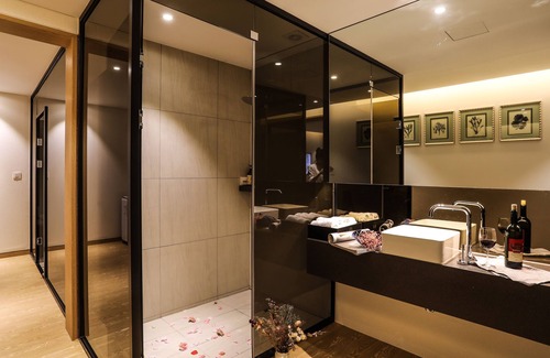 Jeonju Hotel | Jeonju Mari Hotel Terminal Store