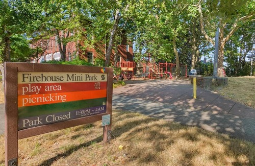 Minor Apartment | Jerry's Sweet Suite - 84 Walkscore