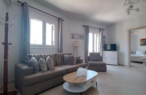 Agios Petros Apartment | Jerrys Home Agios Petros