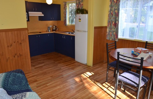 Woollamia RV Rental | Jervis Bay Cabins & Hidden Creek Campsite