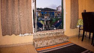 Kokomlemle House | Jesiwa B's Little Palace