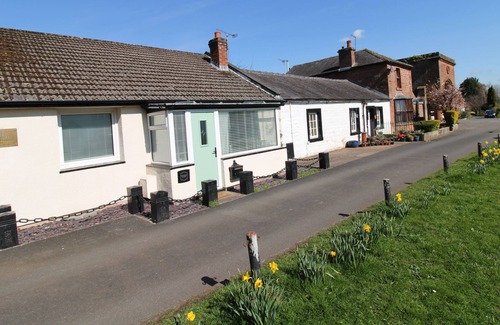 Great Corby Cabin | Jesmond Cottage, Great Corby - a cottage that sleeps 2 guests in 1 bedroom