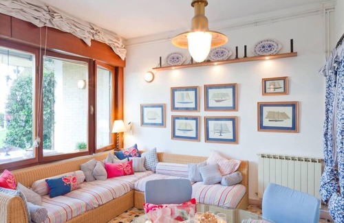 Faro Apartment | Jesolo, Nido del Mar: sea front garden private beach