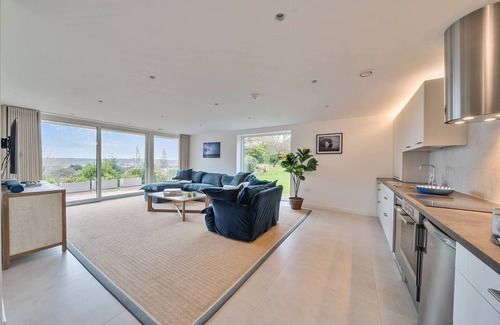 Wimborne House | Jessamy - sleeps 8 guests in 4 bedrooms