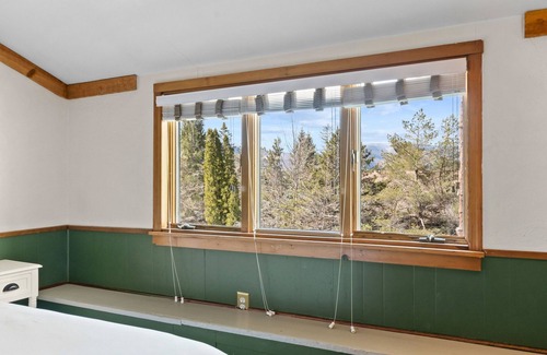 Tannersville Ski Chalet | Jessie's Harvest House