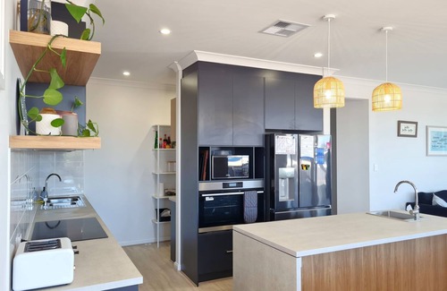 Port Hughes Hotel | Jetty Nights, Port Hughes