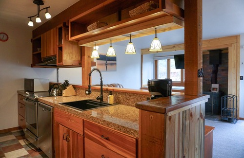Teton Pines Condo | JHRL - Aspens Juniper 114, perfect for a couple or single vacationers
