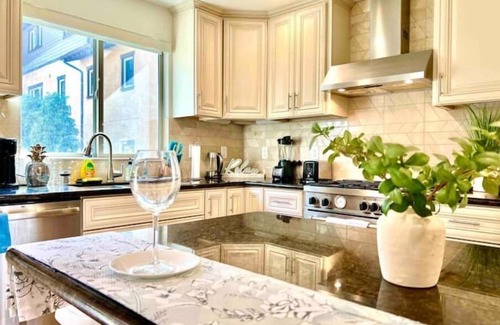 Lamanda Park Apartment | Jie’s choice- Cozy Stay in Pasadena Prime Locationnn