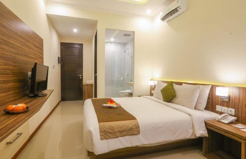 Bukit House | Jimbaran Accommodation Resort, Balinese Feel with Convenient Location