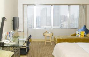 Huaihai Road Commercial Area Hotel | Jin Jiang Tower