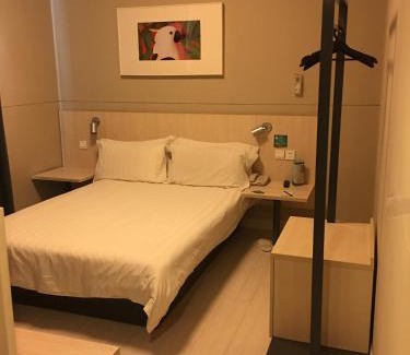 Fangshan Hotel | Jinjiang Inn Beijing Liangxiang Nanguan Subway Station