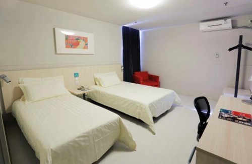 Guangyang District Hotel | Jinjiang Inn Langfang Pedestrian Street