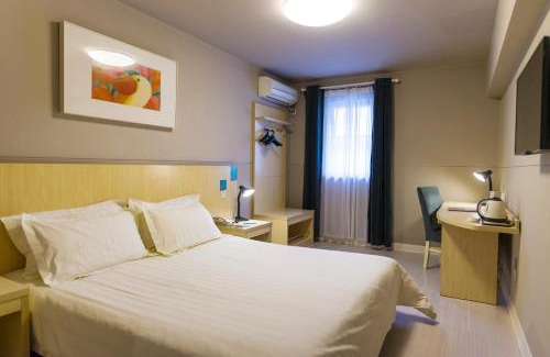 Xincheng Hotel | Jinjiang Inn Xi'an Tonghua Gate Xijin Hospital