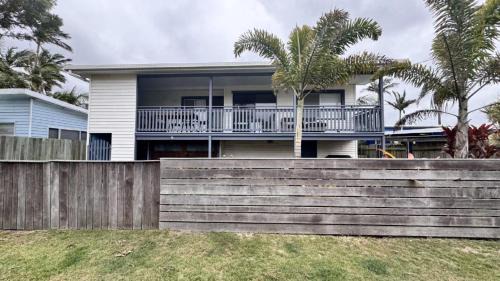 Wooli House | Jj's Holiday House