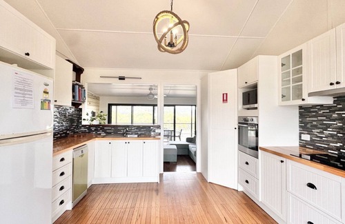 Wooli House | JJ's Holiday House, TOP NOTCH