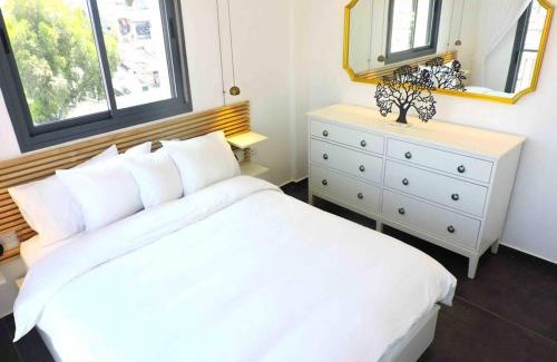 Jerusalem Apartment | JLM market suite