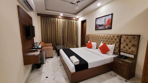 Vasant Kunj House | JMD Residency