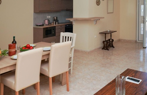Agia Apartment | Joanna apt - Home near city