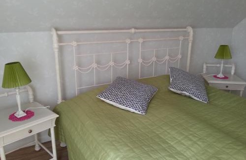 Ullared Bed & Breakfast | Joastorps Bed & Breakfast