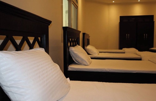 Al Wahdah Villa | JOCYN INN HOSTEL Perfect For Budget Travellers Prime location Abudhabi central