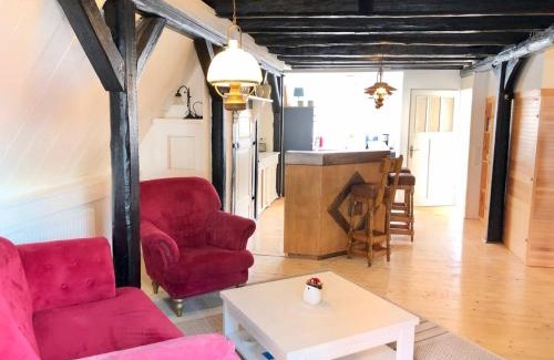 Region Hannover District Apartment | Joels Luxus Lounge mit Sauna, Bar & Wirlpool in Steinhude