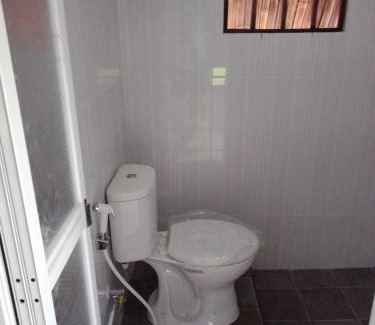 Sewon House | JOGLOPARI GuestHouse room 2 bukan untuk pasangan non pasutri