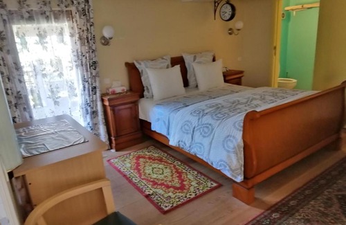 Sint-Blasius-Boekel House | Johan's Lodge