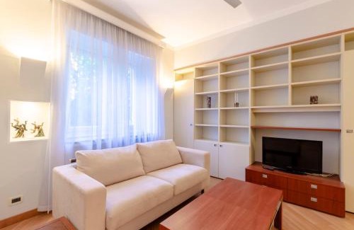 Nervi Apartment | JOIVY Apt for 4 with Exclusive Pool and Garden in Nervi