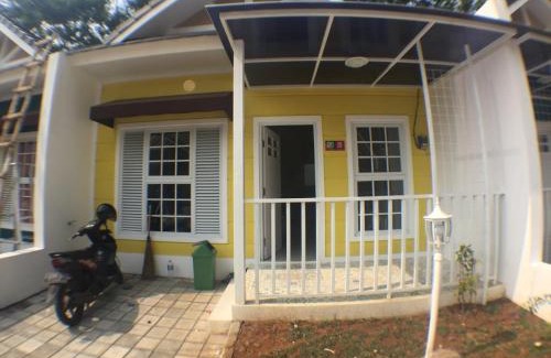 Cibinong House | Jojo House