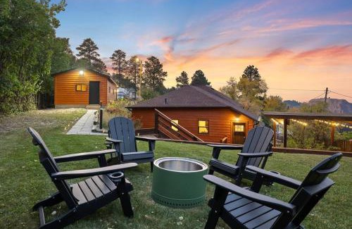 Deadwood House | JoLee Pines, Close to Attractions, Great View