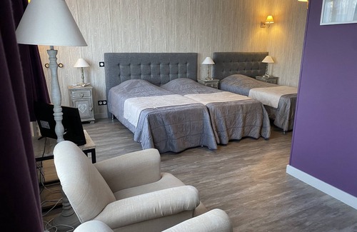 Haverskerque Bed & Breakfast | Joli Gite de 12-14 Pers. en Vallée de la Lys Pour Séjour Entre Amis ou Familles